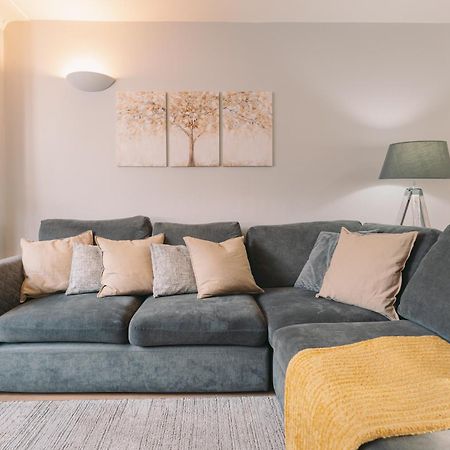 شقة Modern Flat By The Underground. لندن المظهر الخارجي الصورة